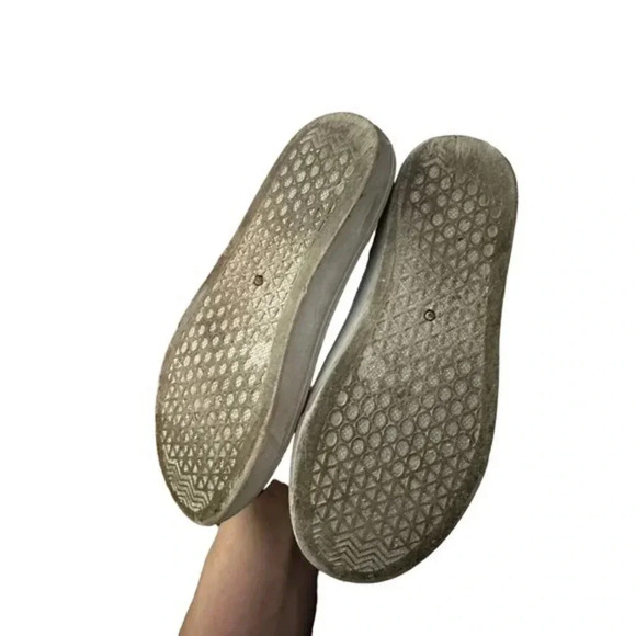 Disney Mickey Mouse Youth Canvas Upper Round Toe Slip-On Sneakers Black Size 12 - Picture 7 of 7